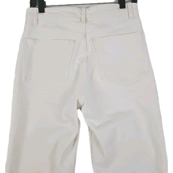 ZARA ~Woman Size 6~ White Straight Leg Hight Rise Jeans Cotton Blend. - Picture 14 of 14